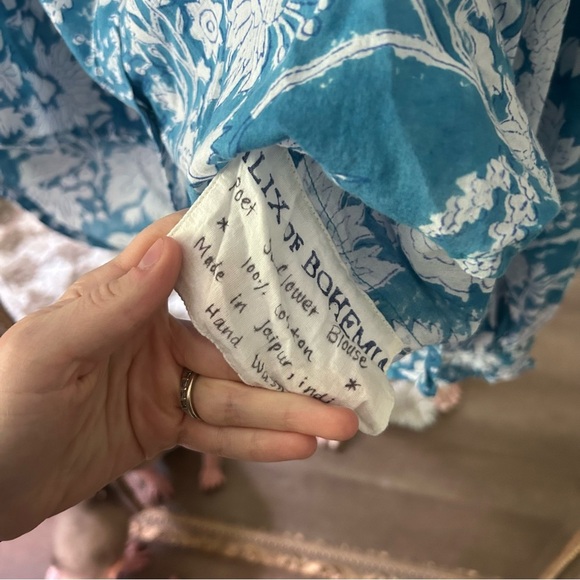 Alix of Bohemia Poet blouse turquoise floral block print ruffle collar - Picture 3 of 6